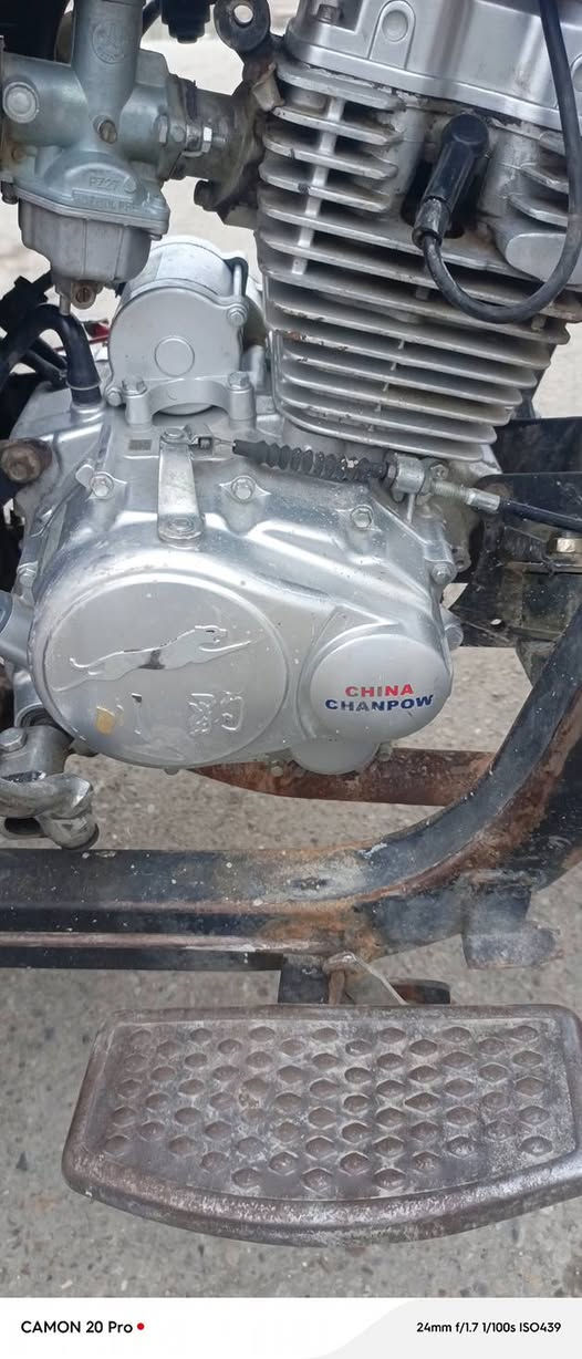 سلام عليكم شباب ستوته البيع السعر مليون وميه  العنوان بغداد حي النصر ***********
