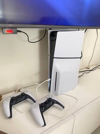بلي فايف سلم ps5 نضافة ١٠٠٪؜ جديد بعدة   ياباني   حجم 1 تيرا   جوستكات...