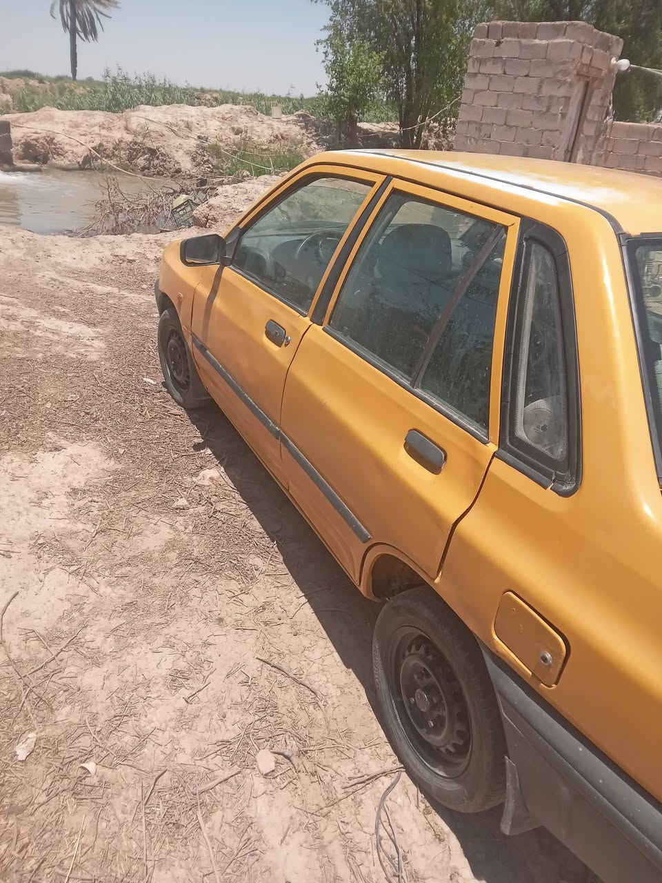 سلام عليكم سايبه لبيع موديل ١٢ سنويه صاقطه ٢٠٢٣ مصفره كير محرك مكفولات مابيه اي خياس ٢٠ وبيه ***********
