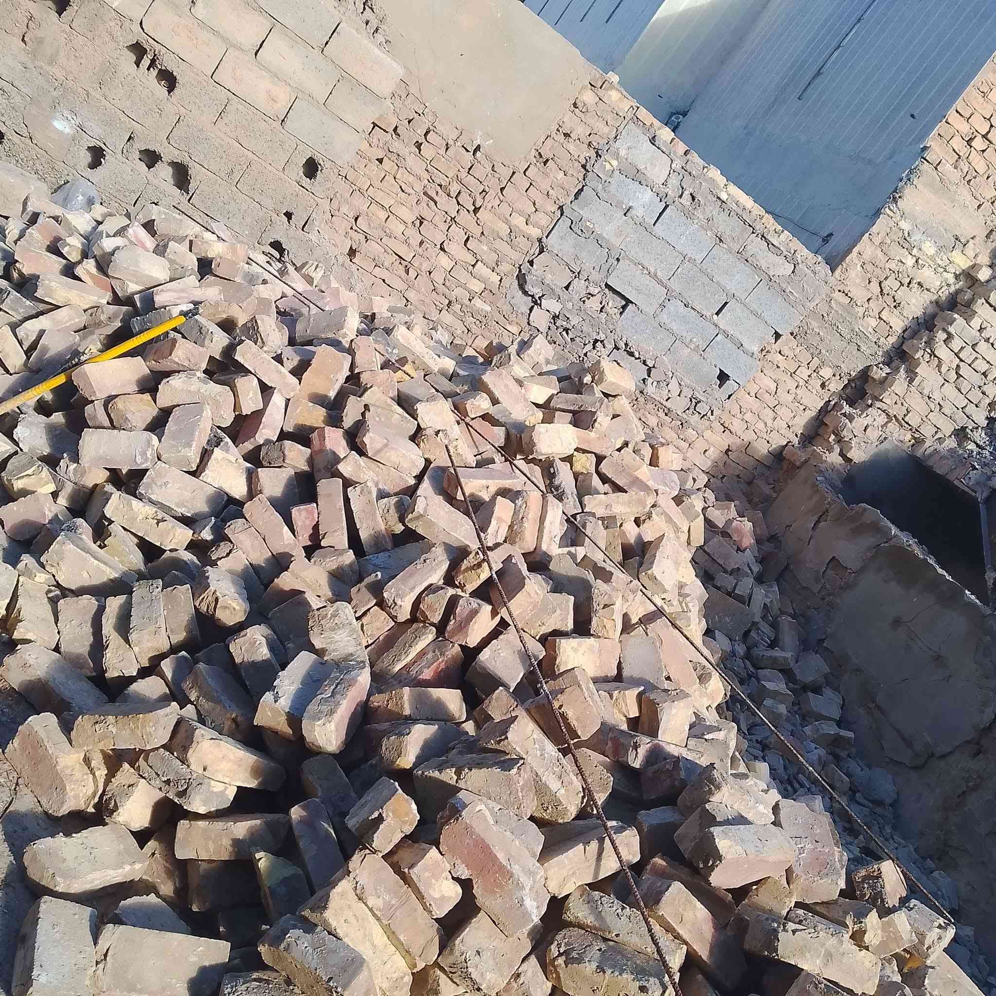 ابوك عادل للبيع مال تفليش تواصل على الرقم وعلى الواتساب 
***********
***********
