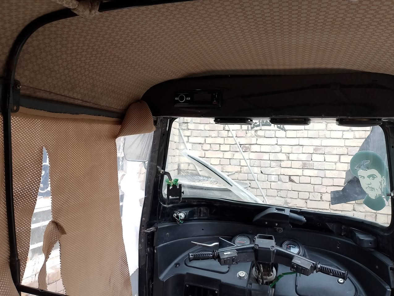 تكتك للبيع موديل 2020/12 السعر 6300 وبيه مجال قليل  تصال علا الرقم وفهم التفاصيل ***********
