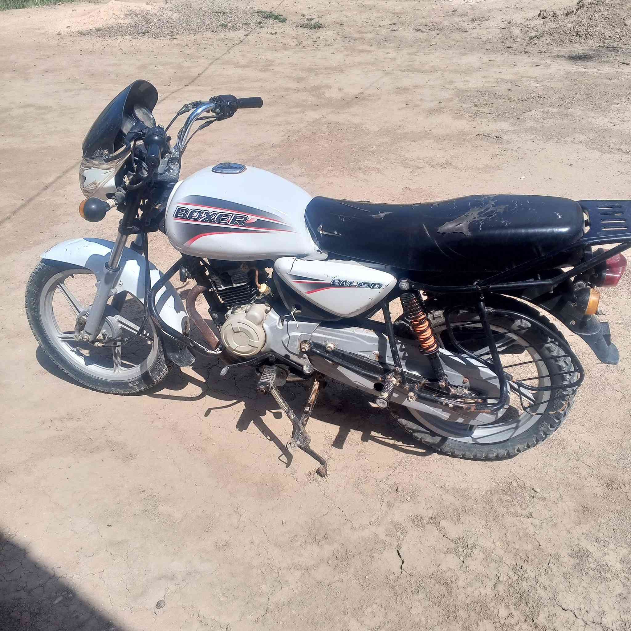 السلام عليكم بوكسر موديل 2018اربعه كير اوراق شغاله سلف هندر المكان الدبله السعر 500وبيها مجال استفسار ‏‪***********‬‏
