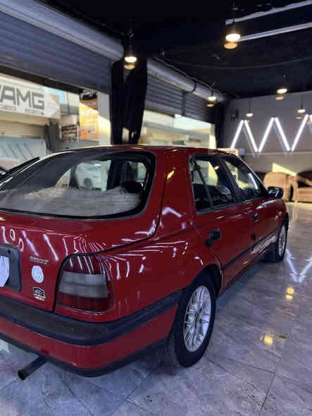 35 ورقة وبيها مجال قليل
﷽

السلام عليكم 

للبيع او مراوس حسب لقناعه 

نيسان صني 1991 

مصبوغة حزام بدون سقف جمالية بلا طخه بلا ضرر 

كير عادي محرك اثر نفخ شي قليل 

داخلها جديد ونضيف 

طخم ويل كب اصلي + طخم تاير جديد

وايمرمنية وكيجات كلو شغال 

طخم امامي وخلفي نضيف 

كابون بانزين بيهاا 

مكاني موصل جانب الايسر

***********
واتساب موجود

ماسنجر خاص مغلق
