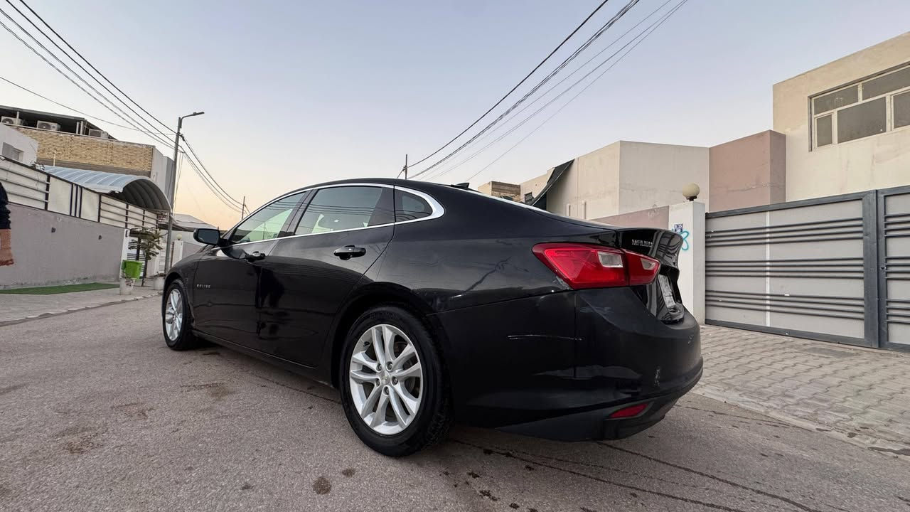 ماليبو 2018 LT 
موصفات سياره 
شاشه ايباد
تحكمات ستيرن 
مثبت سرعه 
كشن كهرباء 
تبريد خلفي 
تبريد شغال 
فتحه سقف بانوراما 
حادث سياره جنطه ودعاميه مبدله 
سعر سياره 90 وبي مجال 
‏‪0781 048 4558‬‏
