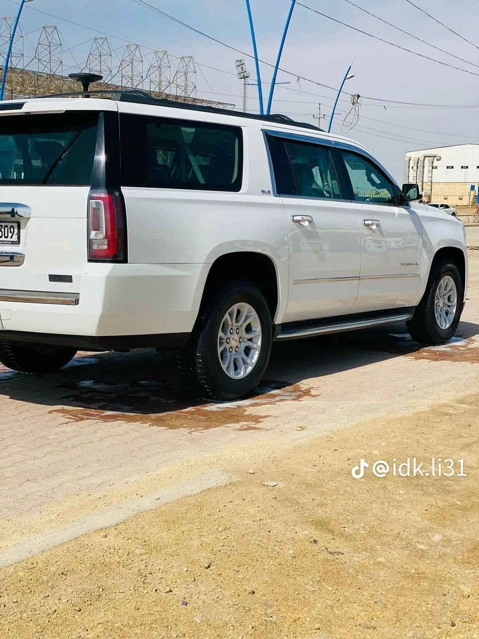 سلام عليكم يوكن جمسي البيع مديل17خاليجيه رقم ربيل كفاله عامه ***********
