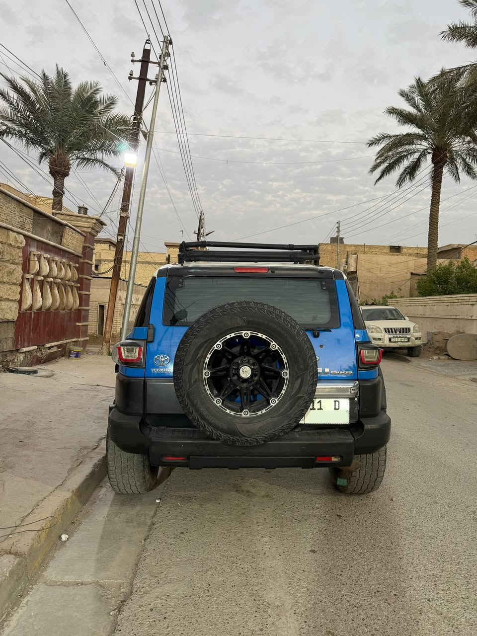السلام عليكم رمضان كريم وأسعد الله أيامكم…
fj cruiser 
للبيع او المراوس حسب الرغبة موديل 2007 السيارة تو ويل وارد امريكي حادثها جاملغ امامي جهة السايق فقط السيارة بيها كم قطعة صبغ وكل قطعها ليبل واحد واحد مختم گير جديد شادة الها مكينة نشطة وخير من الله تبريد ثلج و fj معروفة بتبريدها تخم تاير جديد باتري جديد السيارة نقصها حدادية وملاحظات بسيطة ب الكماليات رقم بغداد قبل اسبوع من شديته يعني سنوية بعيدة السيارة عارضها ب { 130$ } وبيها مجال

***********
