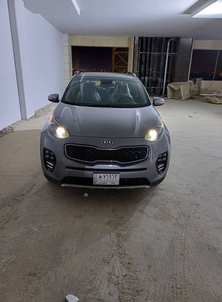 السلام عليكم
كيا سبورتج ٢٠١٩ وترد امريكي ضربتها موضحة بالصورة تبديل دعامية فقط فول مواصفات ex فور ويل موضحة بالصور رقم بغداد بأسمي السيارة بيها طخة بالباب خلف السائق الشراي يوديها سونار ويشوف البيها كاملة من جميع النواحي مابيها اي نقص سعرها ١٨٥ ورقة وبيها مجال قليل للاستفسار الاتصال على الرقم *********** متواجد واتس ٢٤ ساعة وممتواجد ع الفيس .
ابو ايهم بغداد, العراق
