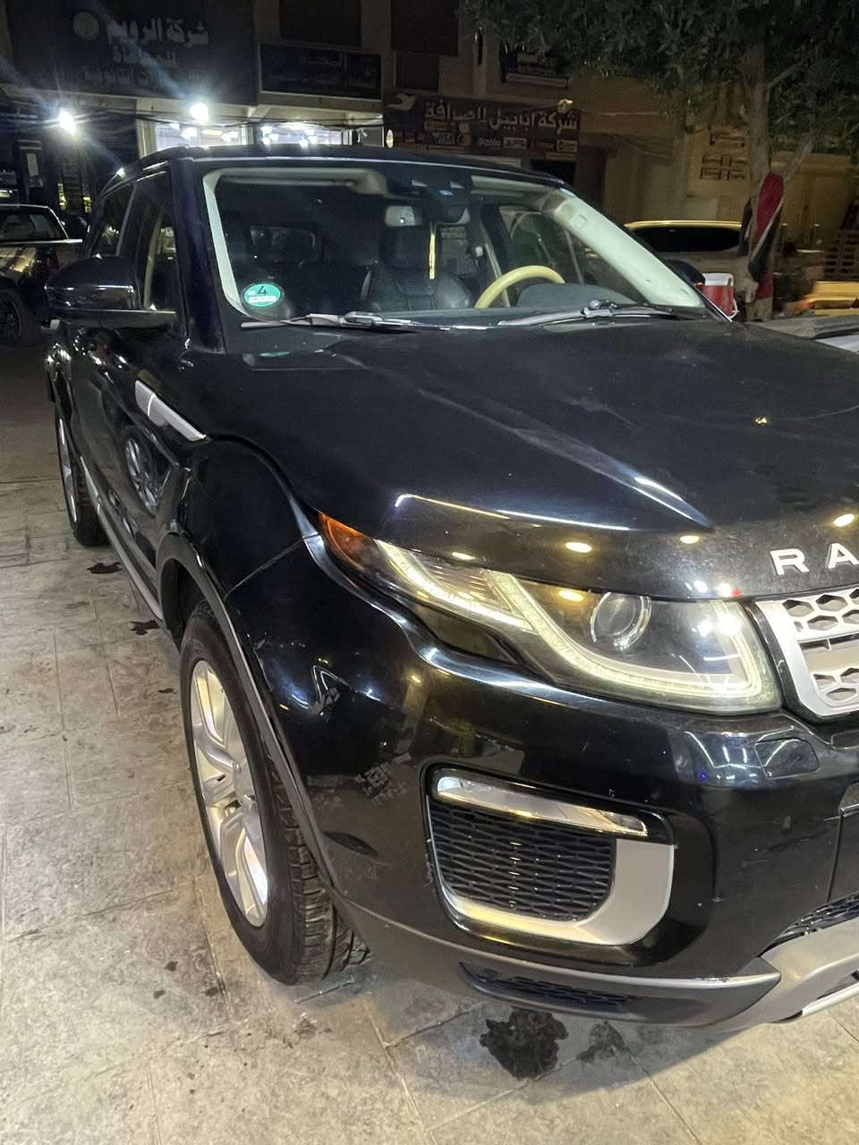 السلام عليكم
رانج روفر ايفوك 2016 رقم سليمانية بأسمي محرك 4 سلندر ديزل
مكفولة من صبغ او تبديل
السعر 197
مكان كراده داخل 
***********
