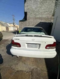 93 موديل دمعة  كير عادي محرك خير من الله سيارة نشطه  سعر 25 ورقة مال م...