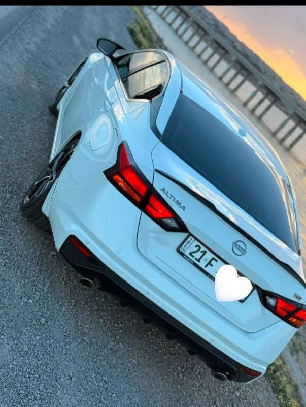 سلام عليكم
للبيع نيسان التيما SR. 
موديل 2024
رقم سليمانيه
سنويه وارقام وكله جديد 

موصفات SR 
فوال ما عده الفتحه  
بصمه 
تشغيل عن بعد 
بصمة أبواب وصندوق 
شاشه جبير 
كامره خلفي 
كامره دوار 
كشنات اماني كهرباء 
كشن هيتر 
رادار امامي 
رادار خلفي 
رادار جانبي 
حساس خلفيه 
تحكم استيرن 
لد امامي نهاري 
ويل كروم حجم 18

حادث / كلين كفاله من الصبغ وتبديل  بارد مكانين فقط 
 
// ***********
مكان سياره ديالى
