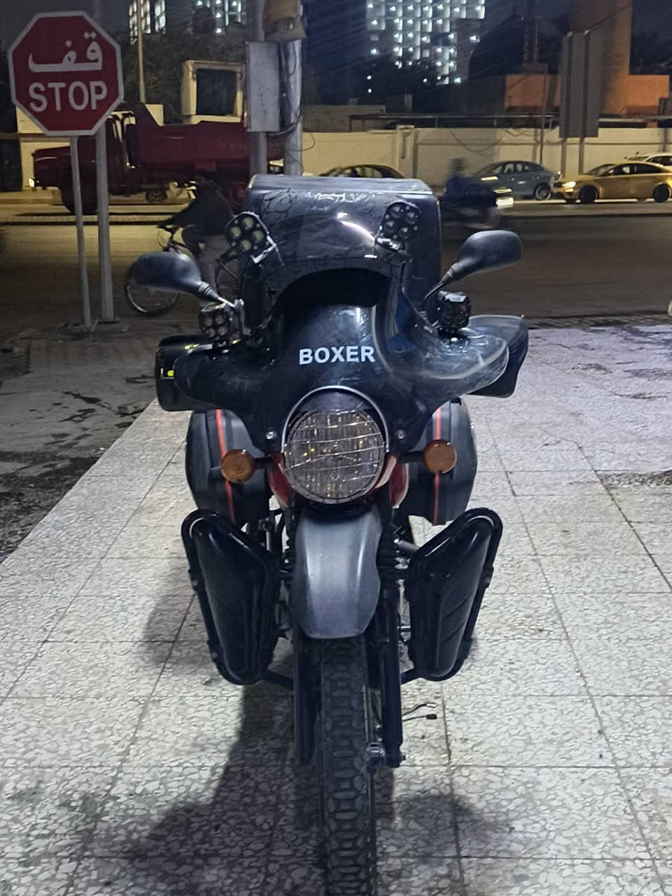 بوكسر جبلي مرقم رقم بغداد  دراجه حلوه ومرتبه ونضيفه ما ناقصه شي كبل للشارع وبل عافيه عل ياخذه مكاني بغداد سنويه بسمي تحويل ثاني يوم  دراجه معدله تعديل حلو اشاير دبل شاره لايتات ٤بلوجكترات دراجه خير من الله 
***********بي واتساب
***********هاذ ثاني بس رصيد ما بين واتساب
دراجه عارضه ب٢٤٠٠وبيه مجال للشراي 
مديل ٢١
زادن بيه سستم سماعت بل جنطه
