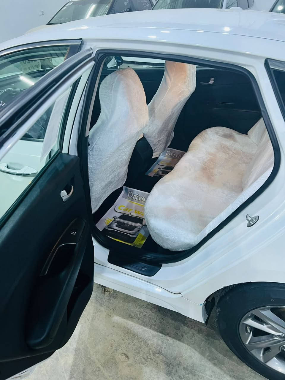 للبيع كيا اوبتما 2019  رقم شمالي. 
العنوان الحله شوملي. 
السيارة مكفولة من تبديل صور المزاد موجوده 
اي استفسار على الخاص او على الارقام التالية 
***********
***********سيد كريم الشريفي
