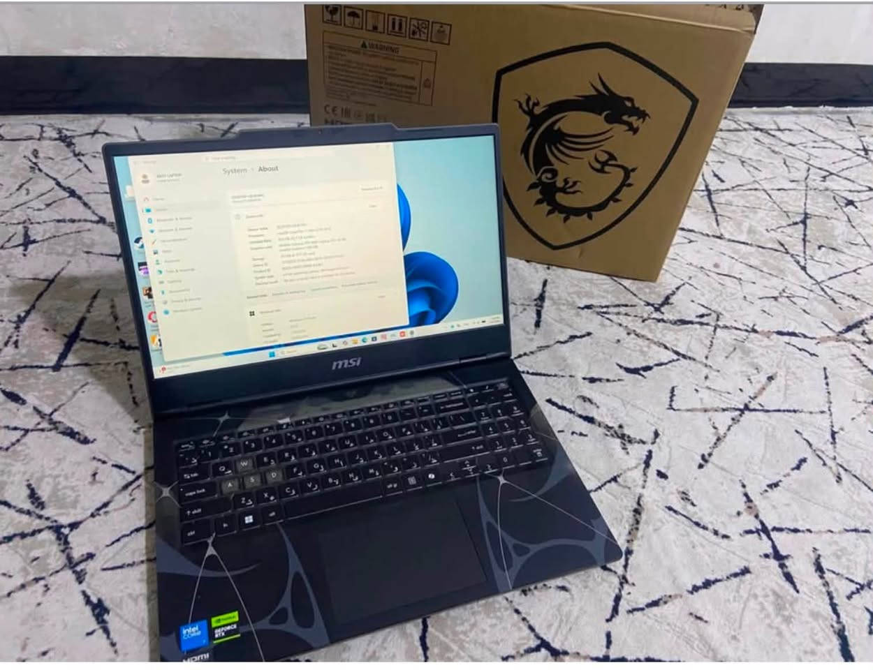 السلام عليكم 

جاهز للألعاب الثقيلة والمونتاج
لابتوب MSI Cyborg 15 الخارق
أداء احترافي لكل مهمة
FHD "15.6 :الشاشة •
• التردد: 144HZ
Intel Core 7 240H :المعالج •
RTX 5060 :كرت الشاشة •
• الرام: 16GB•
Cooler Boost :التبريد •
RGB Gaming :كيبورد •
•البطاريه 96
 مناسب للألعاب والتصميم والمونتاج
سعر مليون 400 
رقمي ***********
