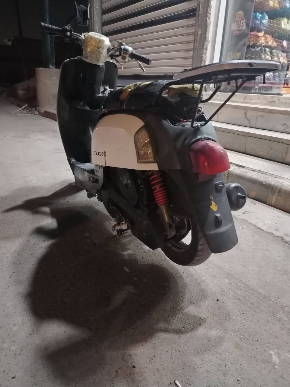 سلام عليكم دراجه لبيع بوليس درجه خير من الله بكاني رستميه وره مرور سعر ٣٧٥


**إذا كنت صاحب هذا الإعلان وتريد حذفه لأي سبب، رجاءا أرسل رسالة إلى الدعم الفني**