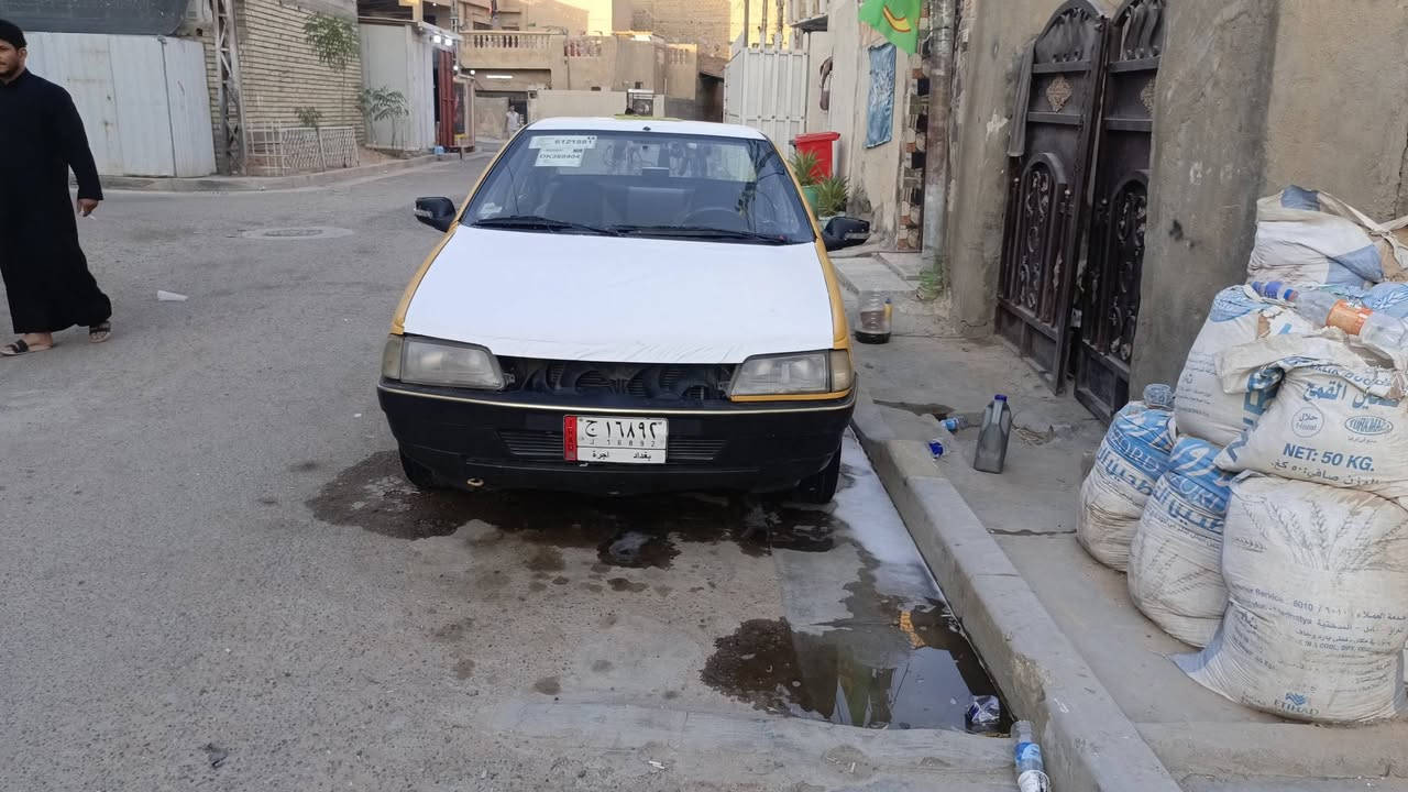 السلام عليكم
بيج روا 2009 السياره  نضيفه تخم تاير جديد كهربائات كامله  مناسبه اي ستفسار  على هل رقم ***********
السعر 15قفل عليه غرامات مليون على المشتري مكان السياره بغداد
