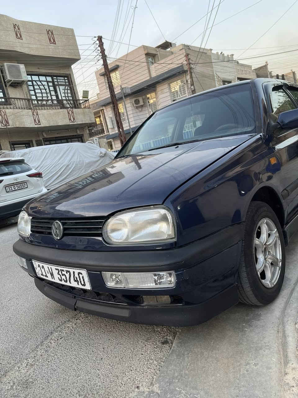 كولف mk3 اوتو مكينه1800 مكفولات رقم بغداد انكليزي هزه وسنويه جدد باسمي احولك ثاني يوم صدر جديد صبغ جماليه جديد بدون حادث داخله نصيف كهربائيات كله شغاله سياره نضيفه وحلوه وسعره مناسب ان شاءلله 43 ومجال بسيط مكاني 
بغداد حي جهاد***********
