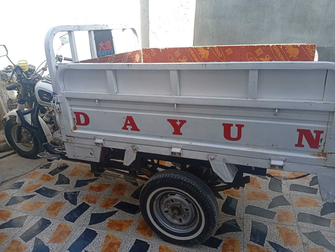 سلام عليكم ستوته لبيع مديل 21اي نقص ما بيه سعر خاص.
..


**إذا كنت صاحب هذا الإعلان وتريد حذفه لأي سبب، رجاءا أرسل رسالة إلى الدعم الفني**