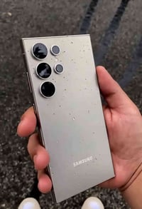 جالاكسي S24 الترا • شاشة تيتانيوم • نجف مشخاب