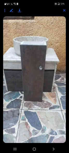 سلام عليكم عندي هاي المغسله تعليك مرمر درجه اولى للبيع عنواني مدينه الصدر سعرها 100 تواصل وتساب ***********
