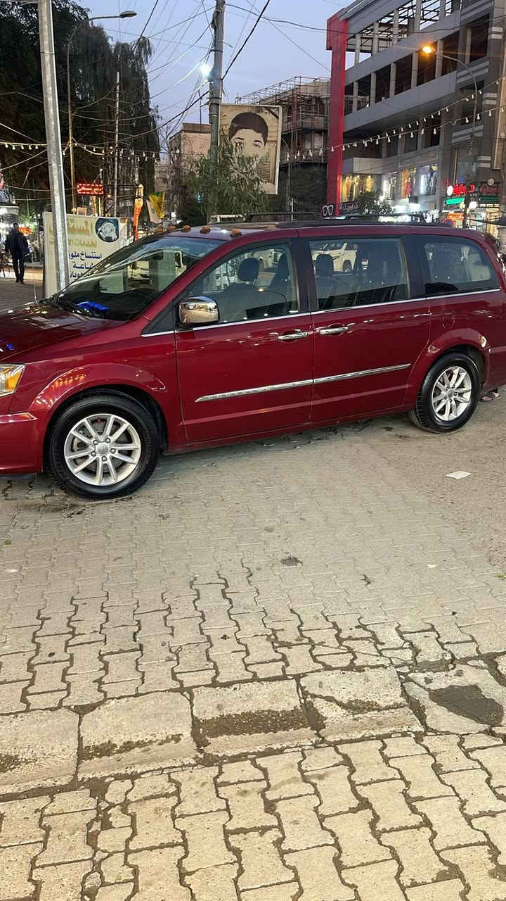 للبيع دوج كلاسلر  2016 سياره جاهزه من كل النواحي مرفق السونار مع الصور المكان بغداد الكراده تقاطع الاورزدي 
للاستفسار اكثر 
اتصال :- ***********
