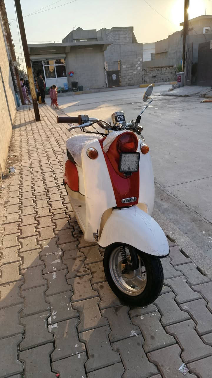 سلام عليكم عبد الحليم
البيع دراجه كامله شلعه ومعدل سعر280وبي مجال 
***********
