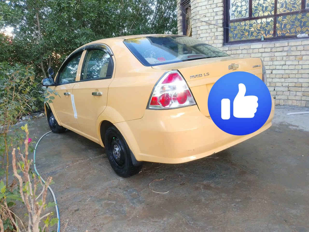 للبيع افيوو موديل 2011 مكفوله كفاله عامه مطلوبه للمصرف  السياره مكينه كير حداديه تبريد تخم تاير كله جديد  اخوان مستمسكات المالك موجوده ومستعد يسوي وكاله  والسعر 38 وبيها مجال قليل مكان السياره السماوه  ورقم الماني وسنويه نافذه  ( اخوان يرحم والديك لحد يراسلني مكلف بالنشر هذا رقم راعيها الشراي يتصل ***********
