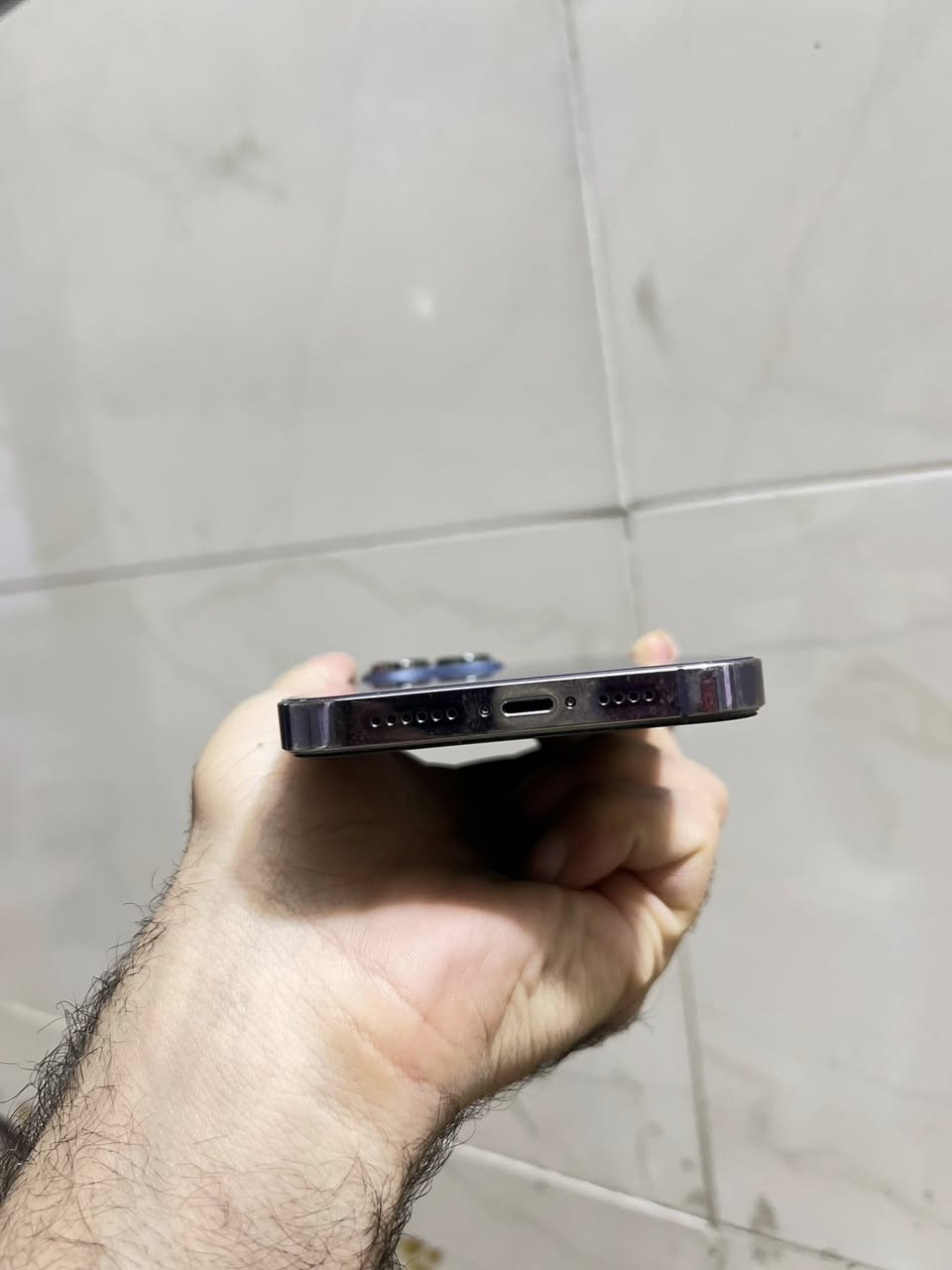 14 promax بنسفجي
ذاكره ٢٥٦ 
البطاريه ٨٦ بلاديه
مبدل ضهر وشاشه اصليات الفيس ايدي شغال 
السعر ٧٠٠ الف
العنوان بغداد طالبيه 
***********
