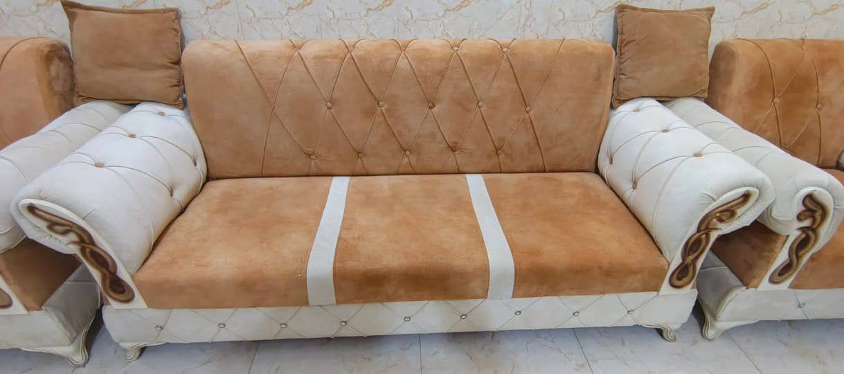 السلام عليكم من رخصة الادمن تخم مستعمل للبيع مكاني الأمين الثانية السعر 350 بي مجال قليل رقمي ***********
