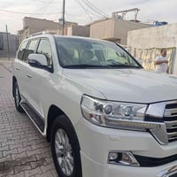 لاندكروس فول • ٢٠١٧ • رقم بغداد