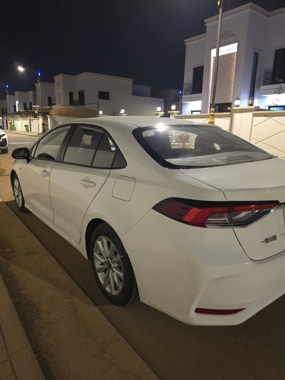 كورلا  2025  محرك 1800 هايبرد HEV
خليجي رقم كربلاء بسمي السيارة

ماشيه 22 الف بحالة زيرو سيارة جديده

❇️محرك 1800 هايبرد شحن ذاتي 

❇️بصمه + دخول ذكي 

❇️هاندر بريك بصمه + اوتو هولد

❇️رادار امامي 

❇️سياقه اليه 

❇️تبريد قطعتين 

❇️تبريد بيانو شاشه 

❇️شاشه ابل كار بلي + كامره خلفيه دواره 

❇️مانع نزلاق + مود درايف +  ايفو مود 

❇️6  ايرباك

❇️حساس لايت كامل اوتو عالي ناصي اوتو + حساس ظغط اطار 

❇️تحكم سترين كامل فول 

❇️لايت زينون + لد صباحي + 

سيار مكفول كفاله عامه 

***********
عنواني كربلاء المقدسه
