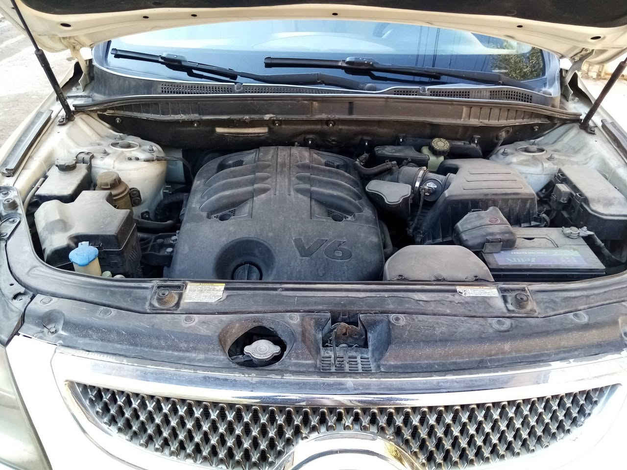 السلام عليكم هونداي فير كروز ٢٠٠٨ بغداد حادثه جاملغ ايسر وبيه صبغ حزام محرك ٦ سلندر ٣٣٠٠ تخم تاير صدر امامي خلفي جديد فول مواصفات ١/١ بصمه فتحه خزن كشن كهرباء ٧ راكب اربع قط تبريد مركزي شاشه خلفيه صندوك كهربائي بعد بيه هواي مواصفات بيع او مراوس  بسني سعره ١٢٠$ وبيه مجال *********** بغداد الدورة
