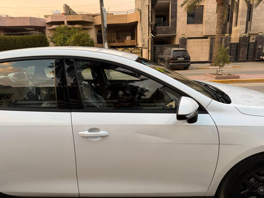 بي واي دي 2025 زيرو ماشي 6 كفالة عامه مكانها الكاظمية للاتصال *********** السعر 125 بغداد, العراق
