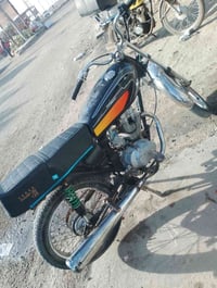 دراجه للبيع موديل 2019 مكينه بلاديه ناعمه5كير  سعرها 250 بيها مجال 078...