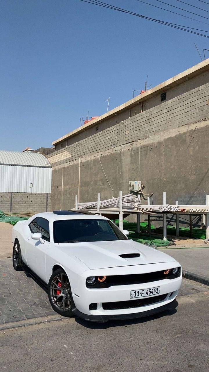 السلام عليكم جالنجر SRT  اصل موديل 2015 ماشيه 70 الف فقط اخت الجديده فول مواصفات واحد على واحد رادارات اماميه خلفيه شاشه كبيره فتحة سقف تشغيل عن بعد كشنات تدفئه تبريد وعليها برمجة طلقات السياره بسمي سنويه وهزه جديده حادثها خلفي جاملغ وصندوق مكان السياره البصره السعر 165 $ ***********
