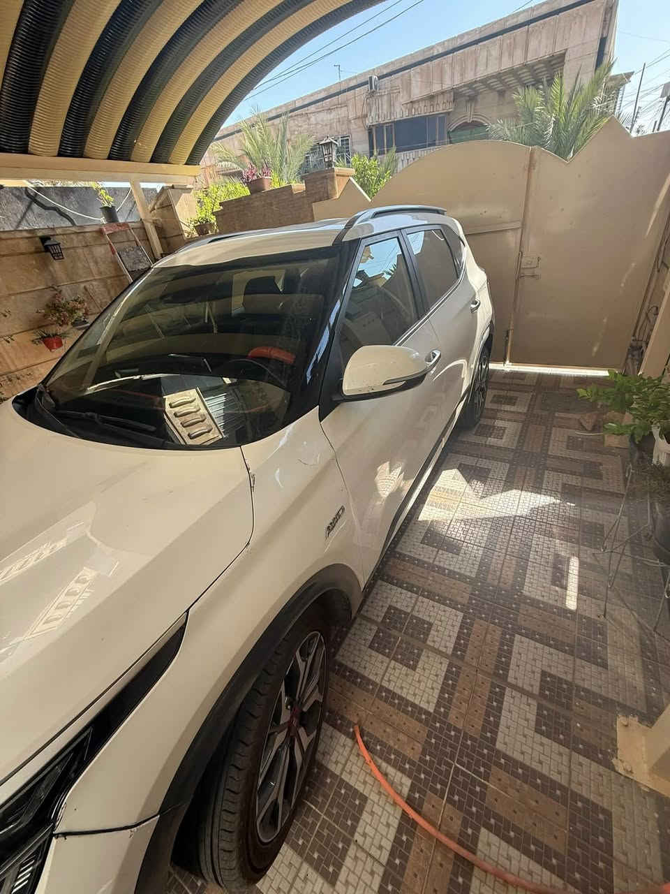 السلام عليكم للمراوس كيا سيليتوس موديل ٢٠٢١ فول مواصفات تيربو حادثها جاملغ امامي مواصل الشاصي يعني خفيفة ضربة السعر ١٥٠ 
العنوان بغداد حي العدل
***********
