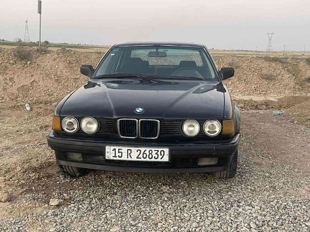 السلام عليكم بي إم 735رقم انبار انكليزي شرط التحويل  مستعجل عليهه المكان بغداد السعر 37وبيهه مجال يراد ترتيب بسيط ***********
