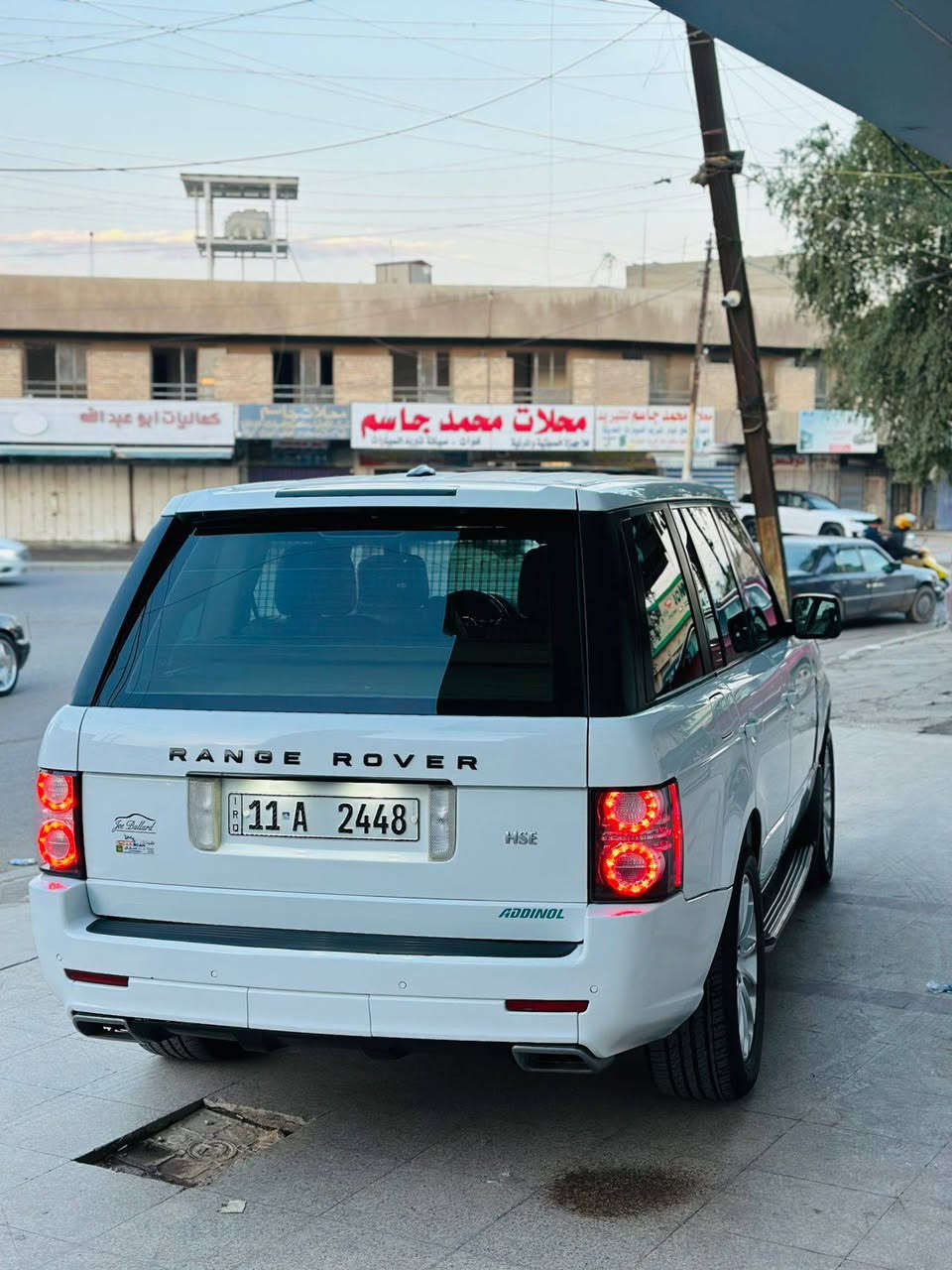 سلام عليكم
رانج 2012 فوك محرك عادي بدون سوبر
سياره 5 كامرات سلايت طكتين صاج ملكي 
شاشات بل كشنات كشنات تتفئه تبريد ذاكره 
سيدي جنجر رادارات جانبيه بل مري منضومت 
زينون زرع عدسات لد امامي وخلفي سبير منازل 
كتلوكات شركه كلشي بل سياره بشرط ويل كب 
تخم تاير جديد زراك لايت 
سياره بحالت الوكاله بيع او مراوس حسب القناعه 
مكاني بغداد الكراده الاستفسار اكثر الخاص مفتوح 
او هاذا رقمي 
***********
