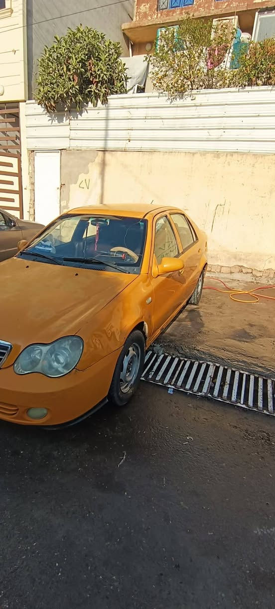 Ckتكسي 2013قصه قديمه رقم نينوى الماني الشرعي يبيعك هيئه وغرامات مصفره سياره بلاديه تكسي بيها جاملغ واحد صبغ والباقي واضح بل صور باقي تفاصيل اتصل ***********
