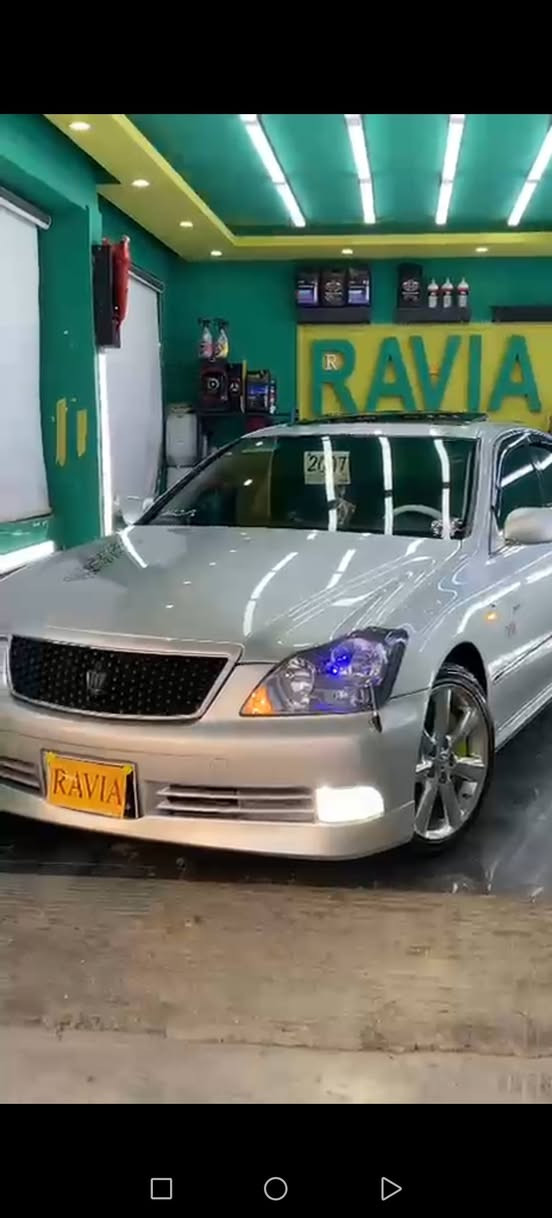 شاهینە2008
184فول
جڵد و هیتەر و سڵاید 
سەیارەکە نمونەیە لەجوانی دووکەڵ و بەشەرت قەترەی نیە سەیارەکە زۆر پاکە داشبڵی ڕەقەم یەک شوختی تیا نیە 4تایەو ویلی لۆکی لەژیرە سەیارەکە براوەیە بەشەرتی هەموو شتیک دەی فرۆشم
ژم *********** بنجوين, السليمانية
