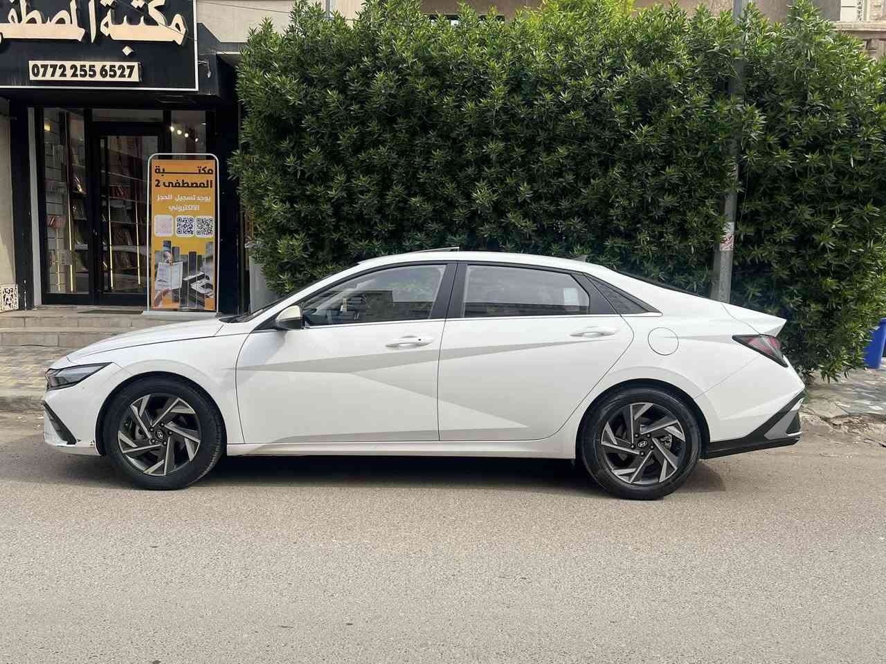 النترا  2024 تجميع الصين مكلف بالنشر اخواني
فول مواصفات مكفوله من الصبغ والتبديل 
فقط بارد بالباب الخلفي الايمن اربع أصابع  
سعر 134 
عنوان بغداد 
***********
