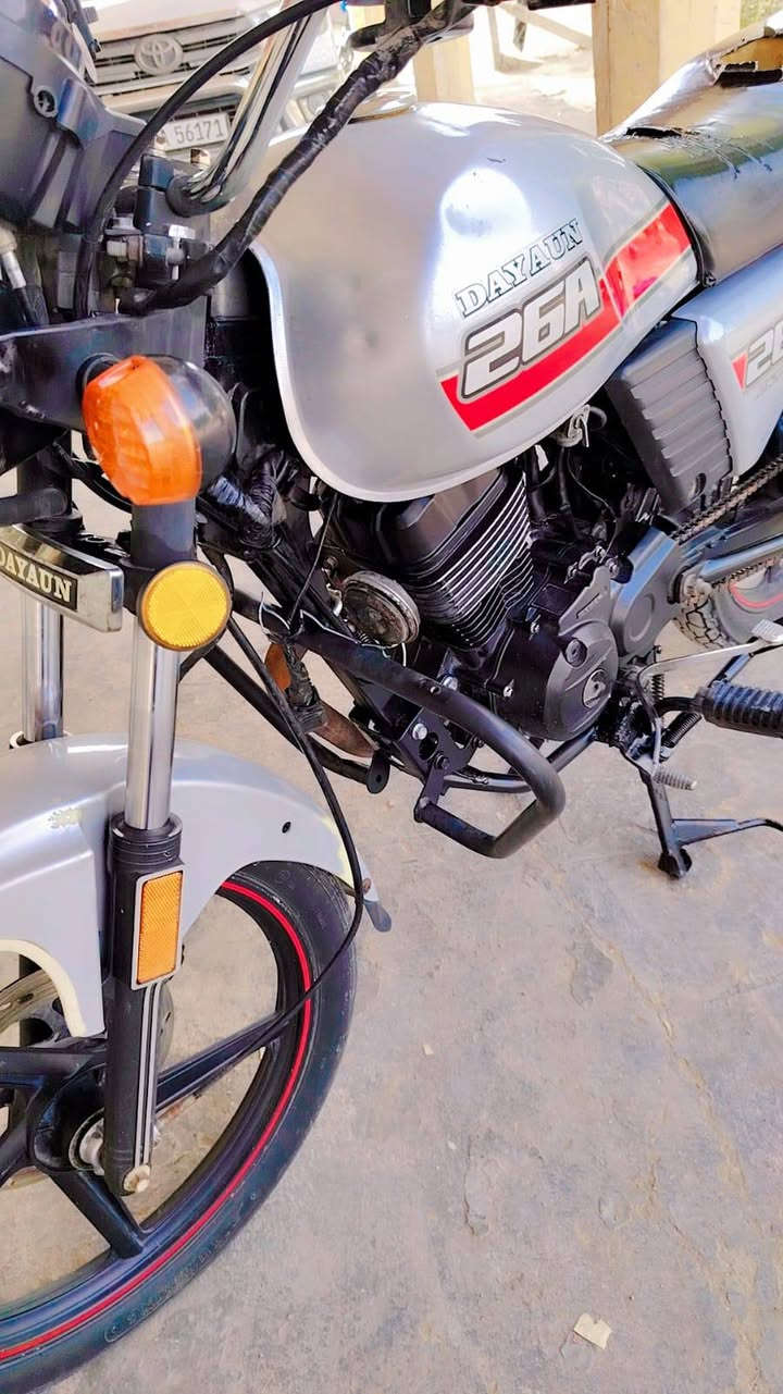 يا الله السلام عليكم دايون نفخ للبيع موديل 20 وراق أصولي
مكفوله كفالة عامه كهربائيات سلف كله شغال السعر 1100 
وبيه مجال اتصل ***********
