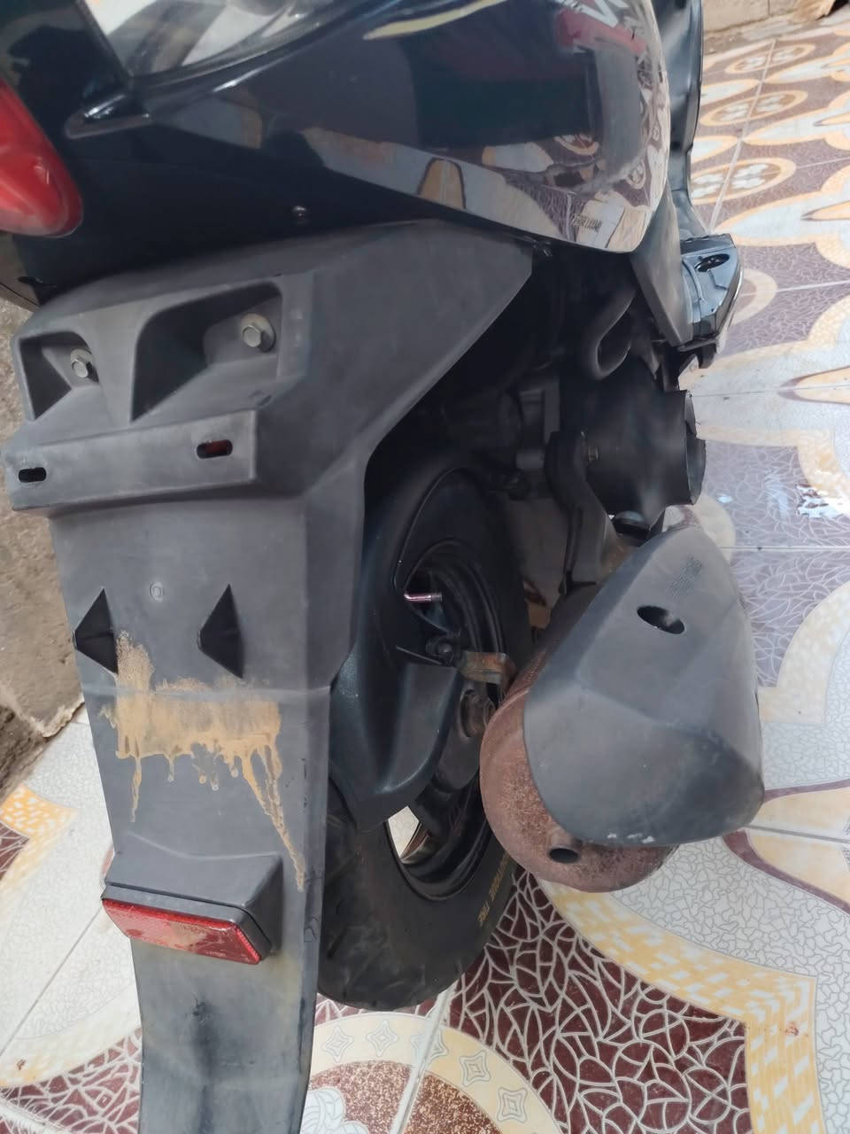 دراجه ماكس ثعلب جديده ماله حاويه اي نقص ما بيه مكين نكرت سلف اكرر الدراجه جديده مثل ما وضح بل صوره بعدهي بملوحتها الرقم اتصال واتساب *********** المو شرايه لا يتعبني 
السعر. مليون وميه 100
