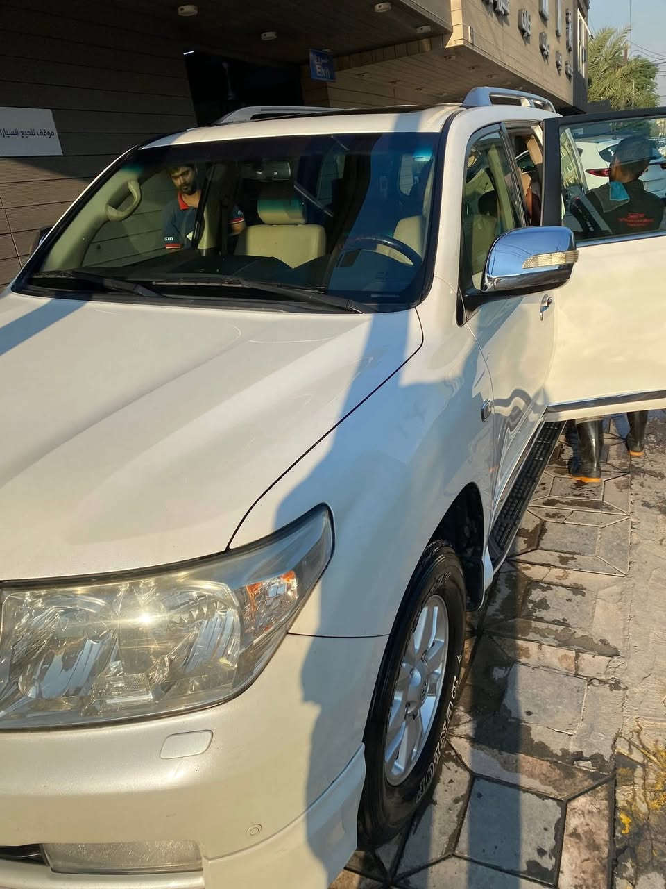 لاندكروزر 2011 ستينية اصل ماشيه 200 الف 
رقم بغداد محرك 8 سلندر 4700 مامفتوح ع وضع الشركة بدون صبغ نهائيا سعر 351 وبيها مجال جدا بسيط


**إذا كنت صاحب هذا الإعلان وتريد حذفه لأي سبب، رجاءا أرسل رسالة إلى الدعم الفني**