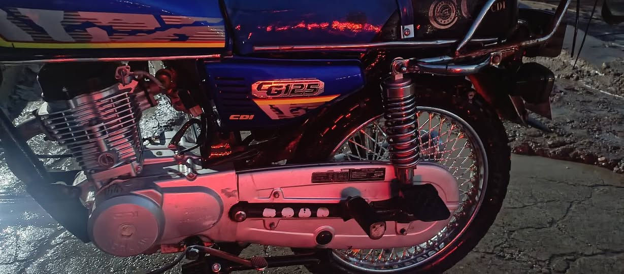 للبيع موطور تايگر 2024
كلشي تمام 
محرك غير مفتوح 
السعر 550  🔒
∆ مكان بيجي البعيجي


**إذا كنت صاحب هذا الإعلان وتريد حذفه لأي سبب، رجاءا أرسل رسالة إلى الدعم الفني**