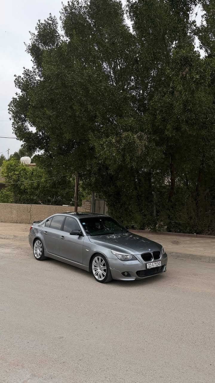 سلام عليكم حبايب 
BMW e60 N52 b30 
موديل 2008 
فول موصفات للأخير 
كير كوبرا 
دعاميات M5 
دركه M5 
كشنات M5
ويل M5 
صبغ احزام الجماليه 
تبريد ثلج 
سستم صوت لوجك سفن 
صدر امامي خلفي جديد 
كير مكينه مكفولات 
سياره كلش حلوه وناصبه 
سعر 120$ 
مكاني بغداد 
***********

