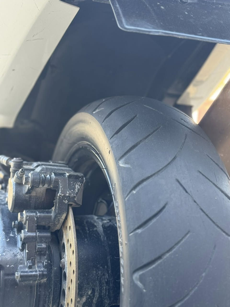 تيماكس مديل 2007كفاله عامه ما مفتوح بيها برغي المكينه كهربائيات كله شغاله سعر 14ونص عنوان بغداد البنوك ***********
