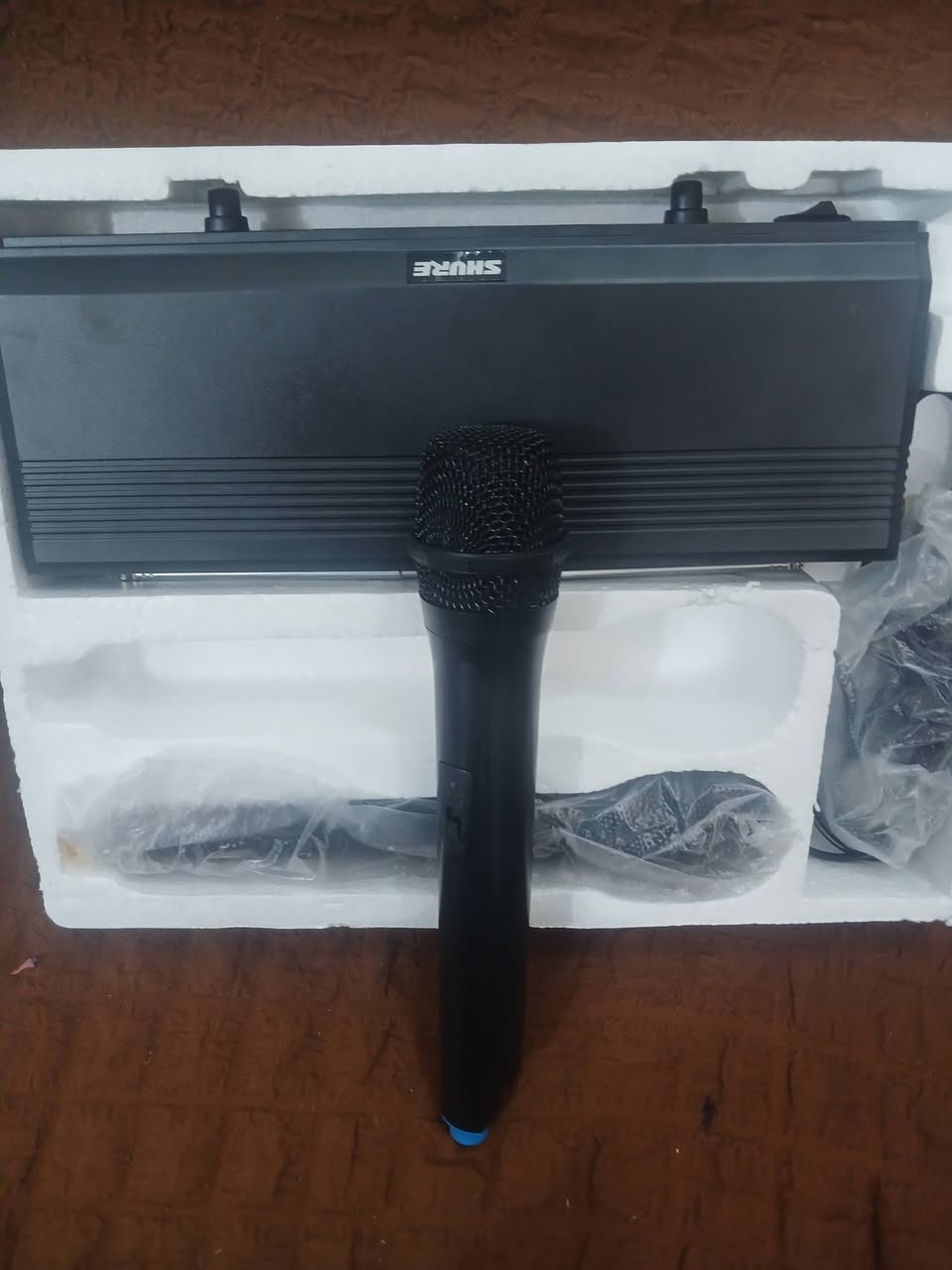 غراض للبيع ميزان يربط عل البلوثوث حساس يحمل وزن 180كيلو. ادكه باركود يطلع الوزن السعرات الحراريه الدهون يخبل. سعره 15 سماعات جدد اثنين مايكرون وجهاز مالتهن وياهن سعرهن 25. بم للنفخ ما اعرف المن يستخدم سعره 10 اخوان الاسعار بدون عمله لان رخيصات جايه اعرضهن عنواني شارع ابو سمير. الاتصال عل الرقم ***********
