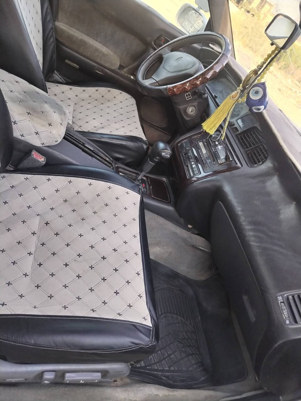 للبيع سياره بطه منفصل موديل ٩٥
سياره مصبوقه عام كير خير من الله محرك لاتنقيص ولا تبخير خير من الله سياره مكفوله من كصه سنويه بسمي 
سعر 48 وبيه مجال لشراي شي بصيط رقم انبار عنوان سياره فلوجه رقم هاتف ***********
