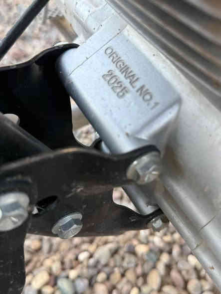 السلام عليكم
موطور سونك للبيع او مراوس حسب القناعه

الماطور مرتب وتايرخلفي جديد وامامي مال شركه

موديل2025 السعر750قفل
***********
