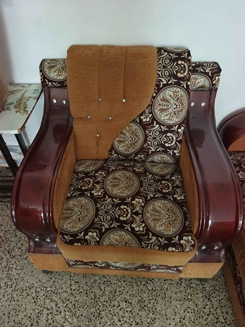 سلام عليكم تخم 2تركي مو شغل عراقي نظافه ب100/100
***********

